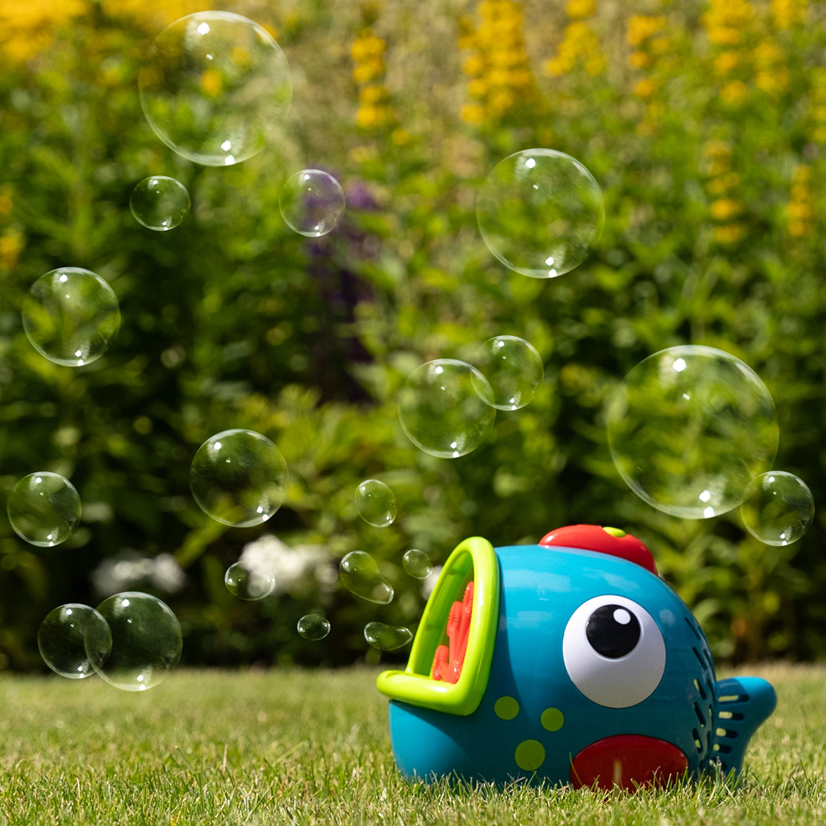 التعليم المبكر آلة فقاعات فريدي السمكة فقاعات الماء والصابون ELC