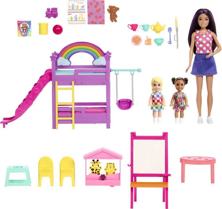 باربي مجموعة العاب الرعاية النهارية دمية مع اكسسوارات Barbie