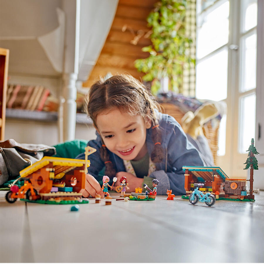 ليجو فريندز لعبة مغامرة كامب كوزي كابينز مكعبات التركيب LEGO