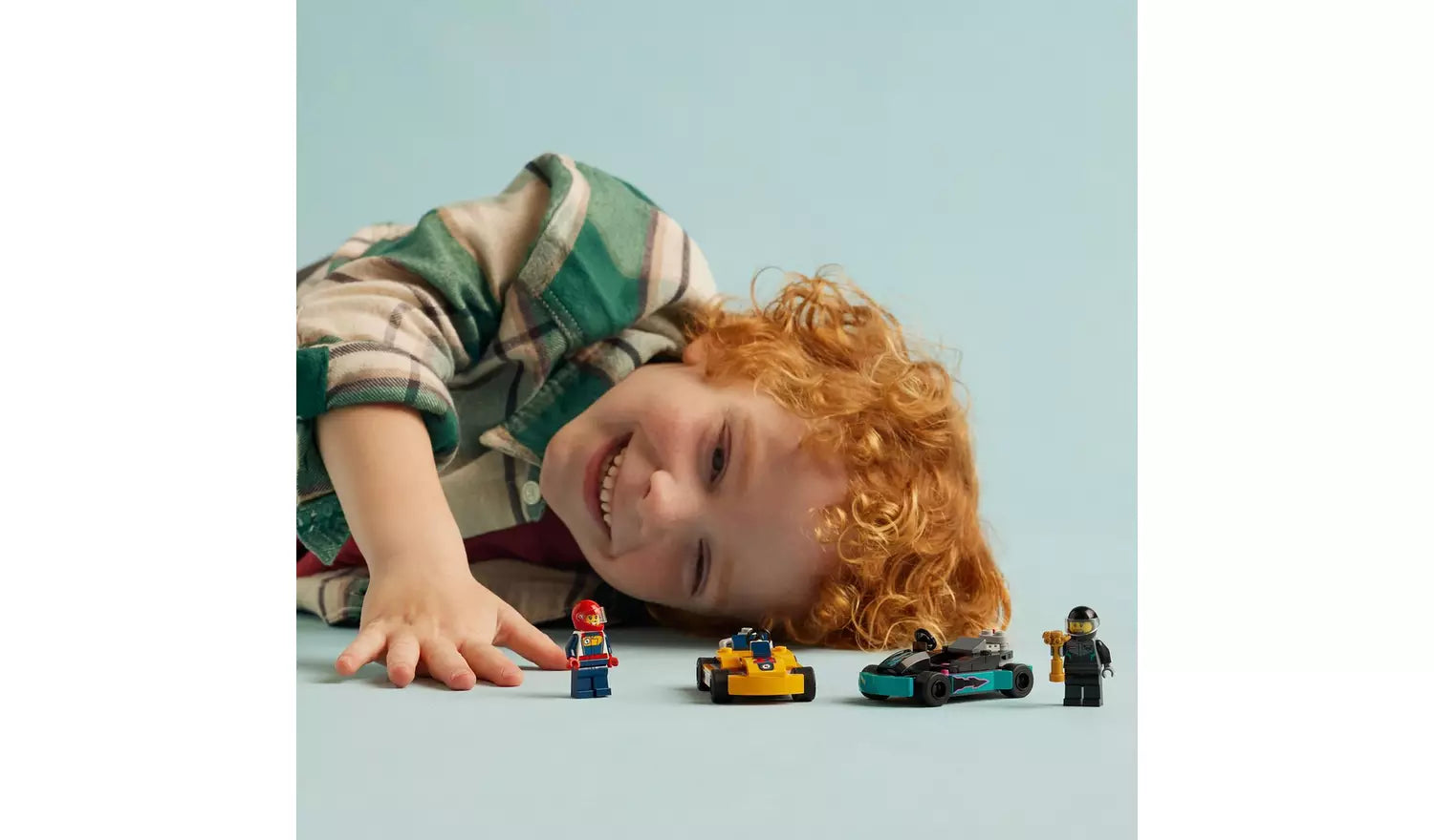 ليجو مكعبات مركبات الكارت وسائقي السباق مكعبات التركيب LEGO