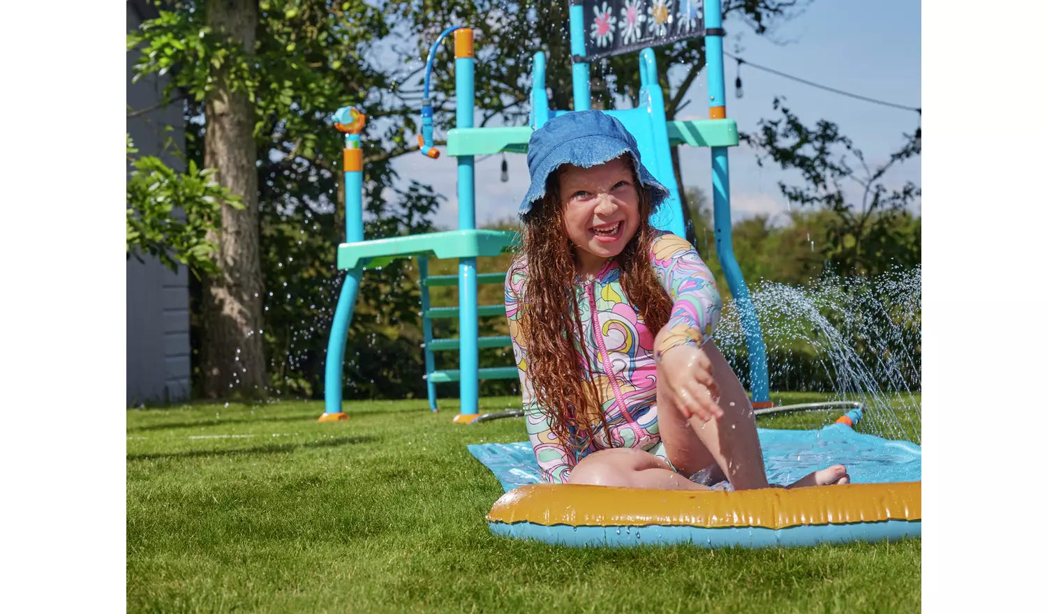 بلام برج الاستحمام المائي الزحاليق Plum