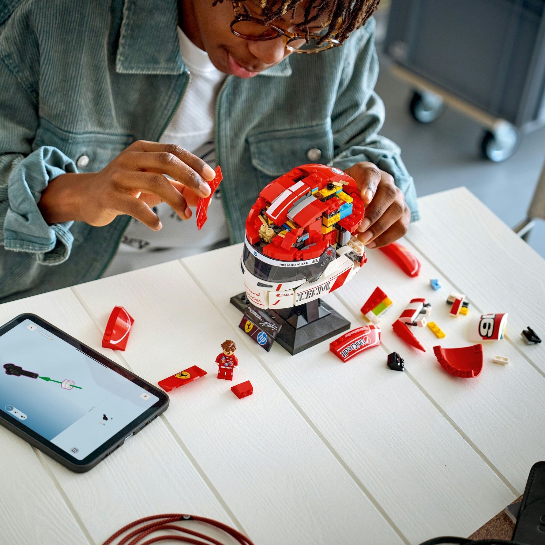 ليجو 43014 إيديشنز خوذة شارل لوكلير مكعبات التركيب LEGO