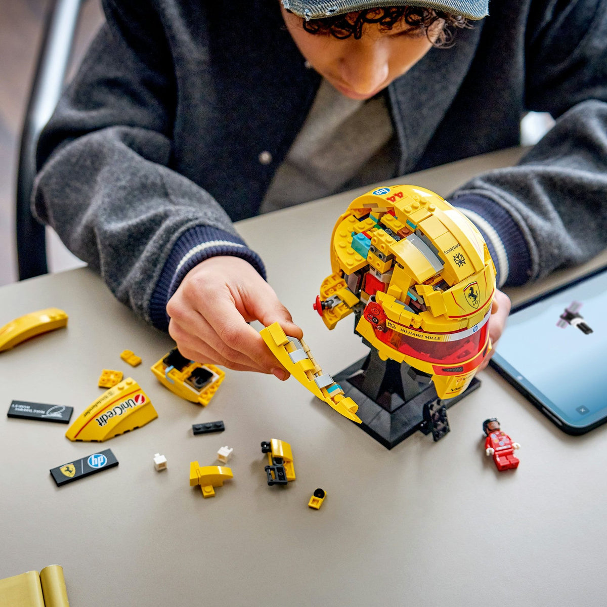 ليجو 43022 إيديشنز خوذة لويس هاميلتون مكعبات التركيب LEGO
