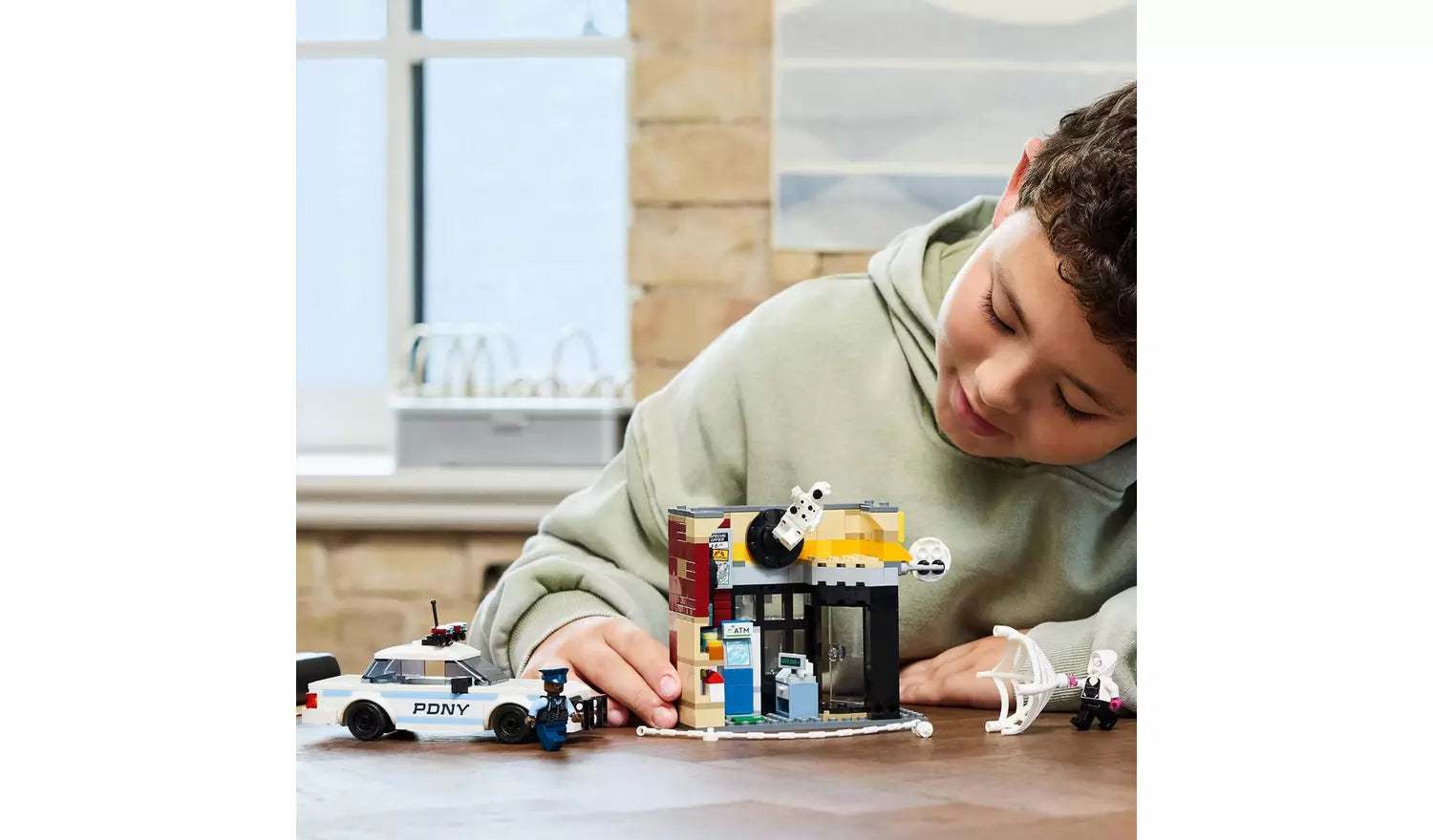 ليجو 76311 مارفل مايلز مورالز ضد سبوت مكعبات التركيب LEGO