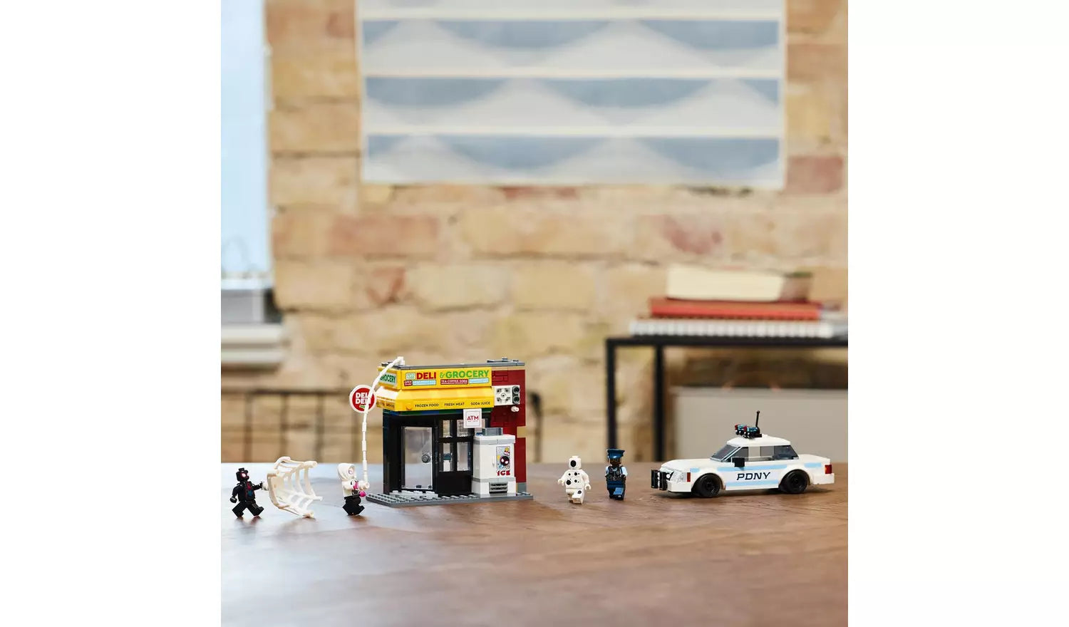 ليجو 76311 مارفل مايلز مورالز ضد سبوت مكعبات التركيب LEGO