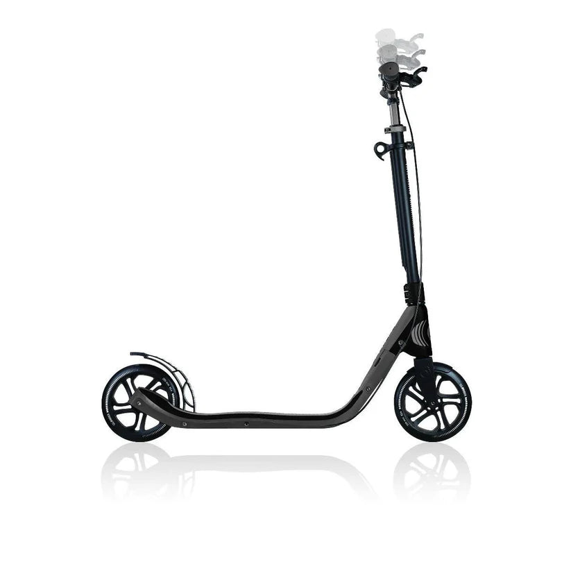 غلوبر سكوتر الأول ديلوكس قابل للطي رمادي فحمي سكوتر عجلتين GLOBBER