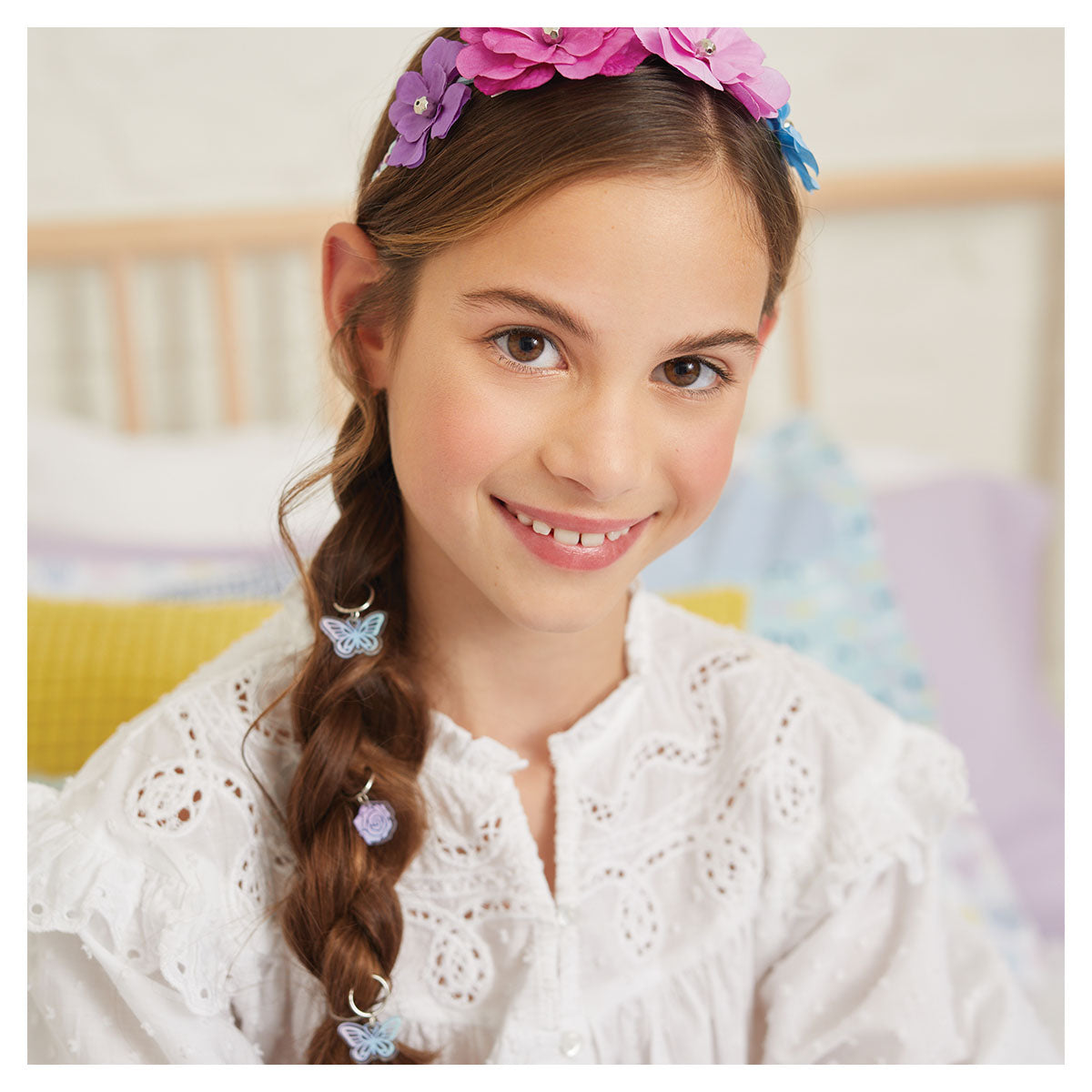 ميك ات ريل صممي اطواق الشعر الخرز والاكسسوارات Make it Real