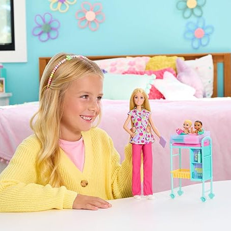 باربي دمية طبيبة الأطفال دمية مع اكسسوارات Barbie