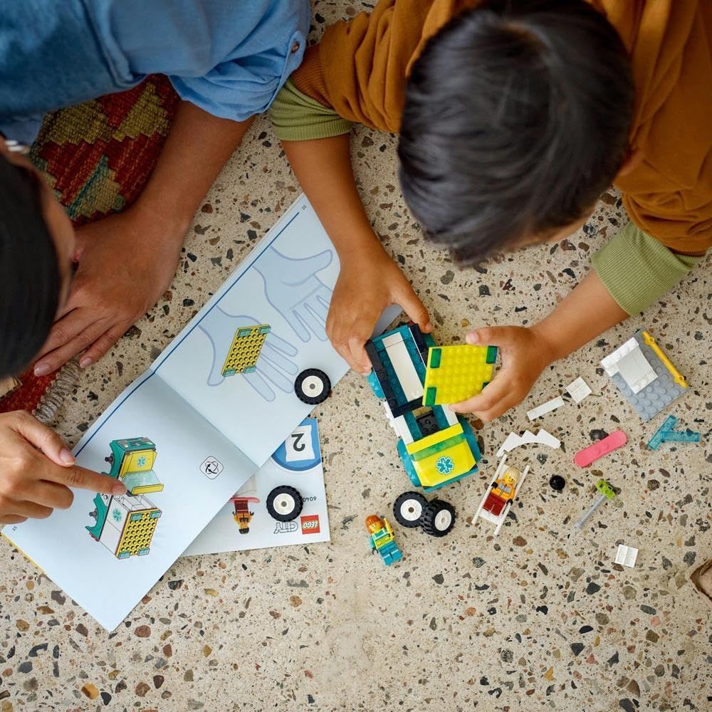 ليجو مكعبات بناء سيارة اسعاف الطوارئ مكعبات التركيب LEGO