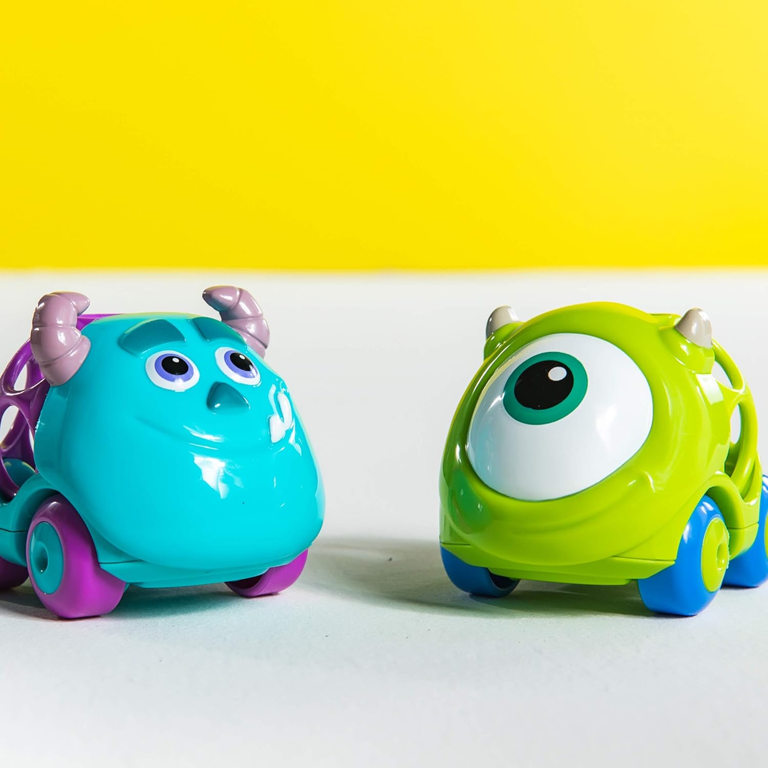 برايت ستارتس سيارات دفع بيبي غو غريبرز مركبات الأطفال Bright Starts