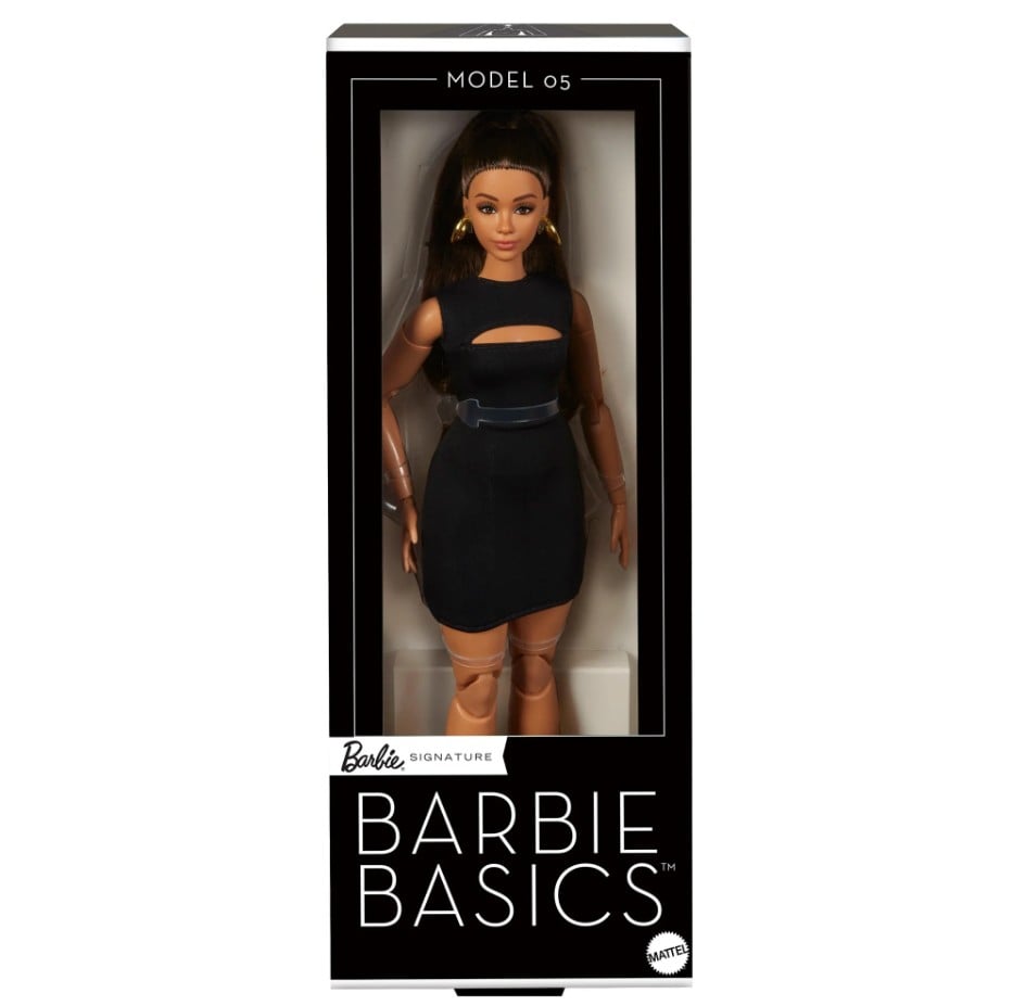 باربي الدمي الاساسية دمى الشخصيات Barbie
