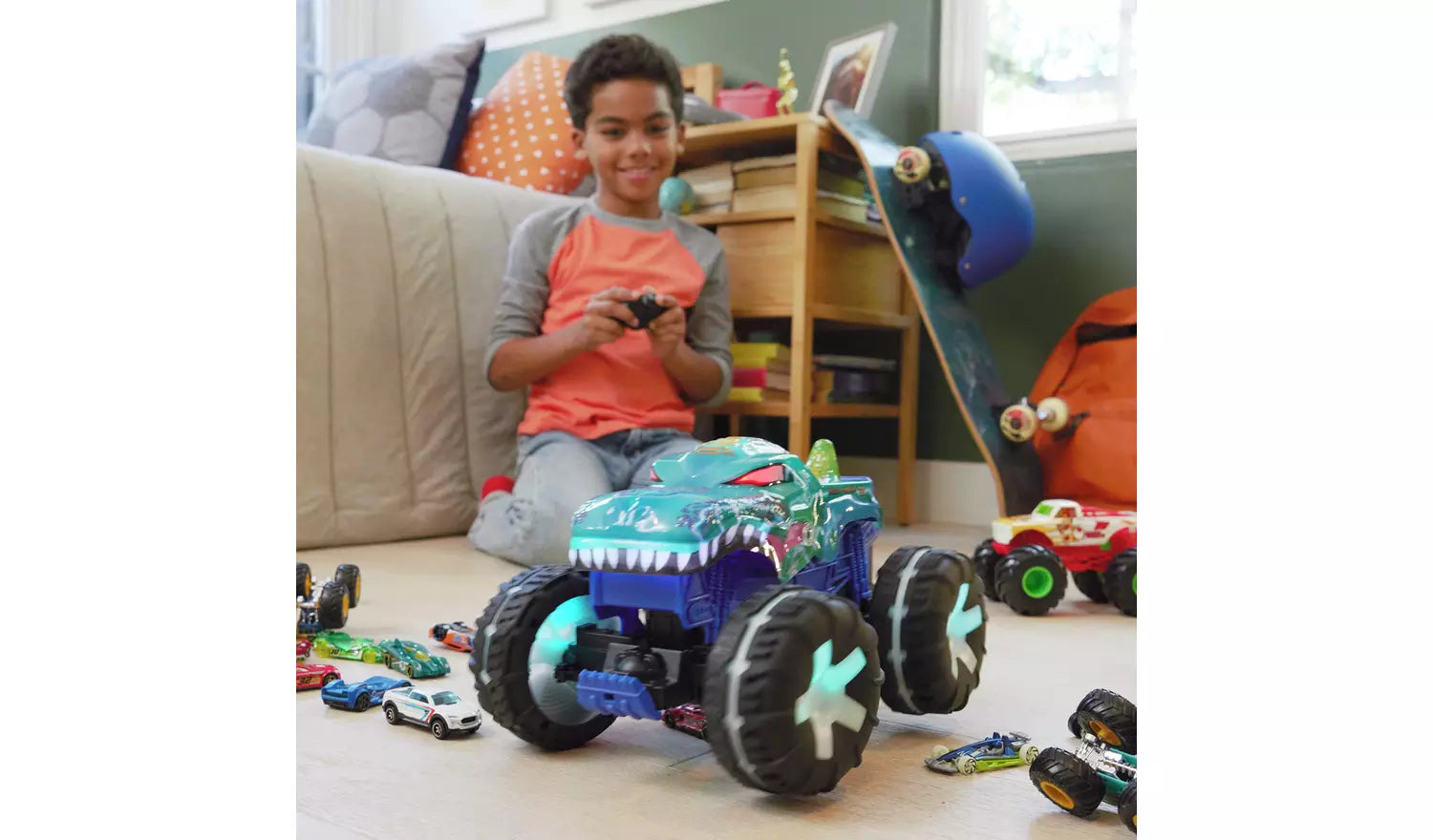 هوت ويلز سيارة مونستر تراكس بريموت كنترول السيارات ريموت كنترول HotWheels