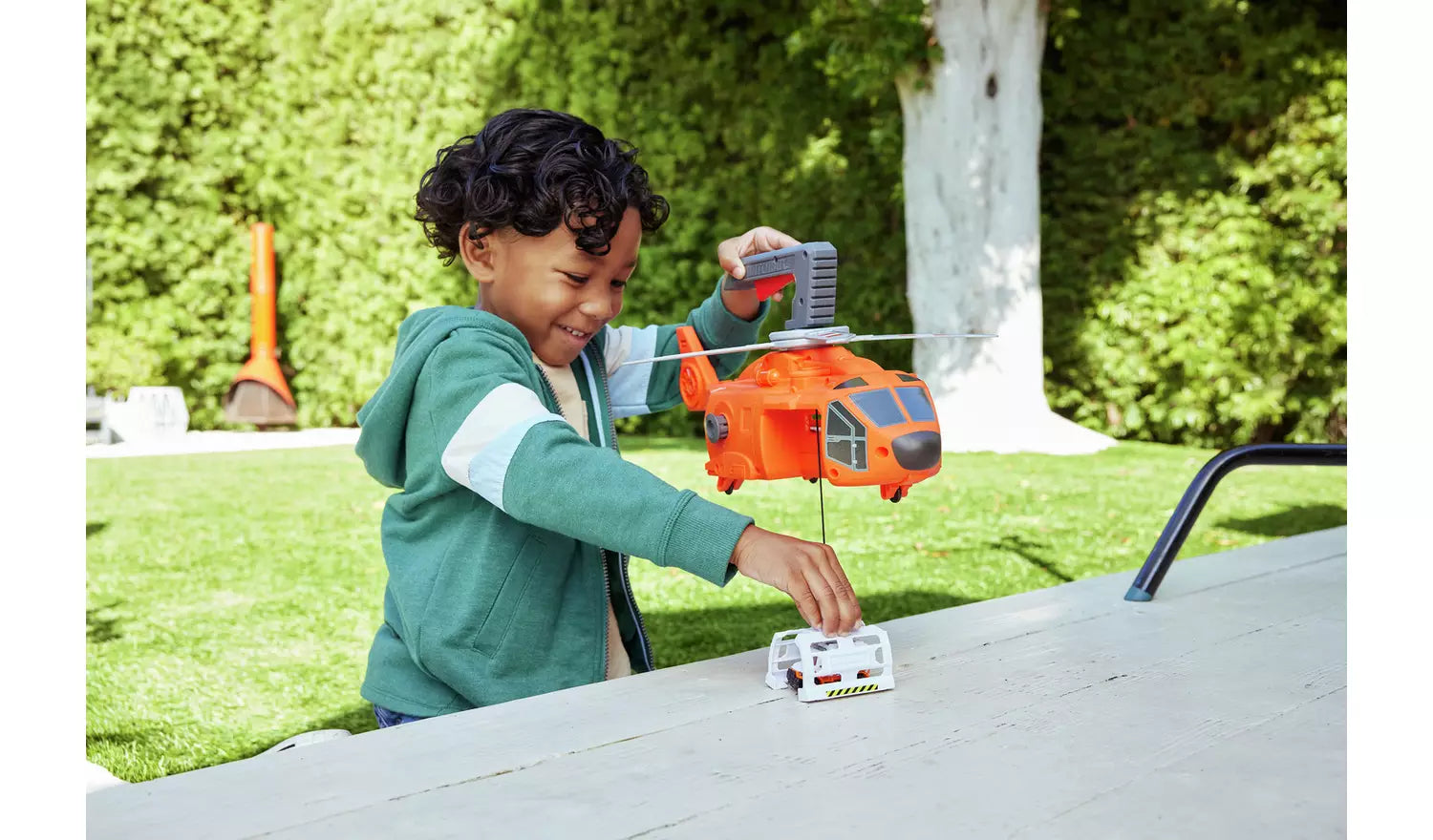 ماتش بوكس طائرة هليكوبتر بمحطة إنقاذ مركبات الأطفال Matchbox