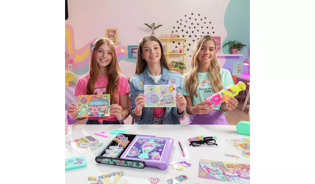 كانال تويز حافظة اضاءة ديامانت ارت رسم و تلوين canal toys