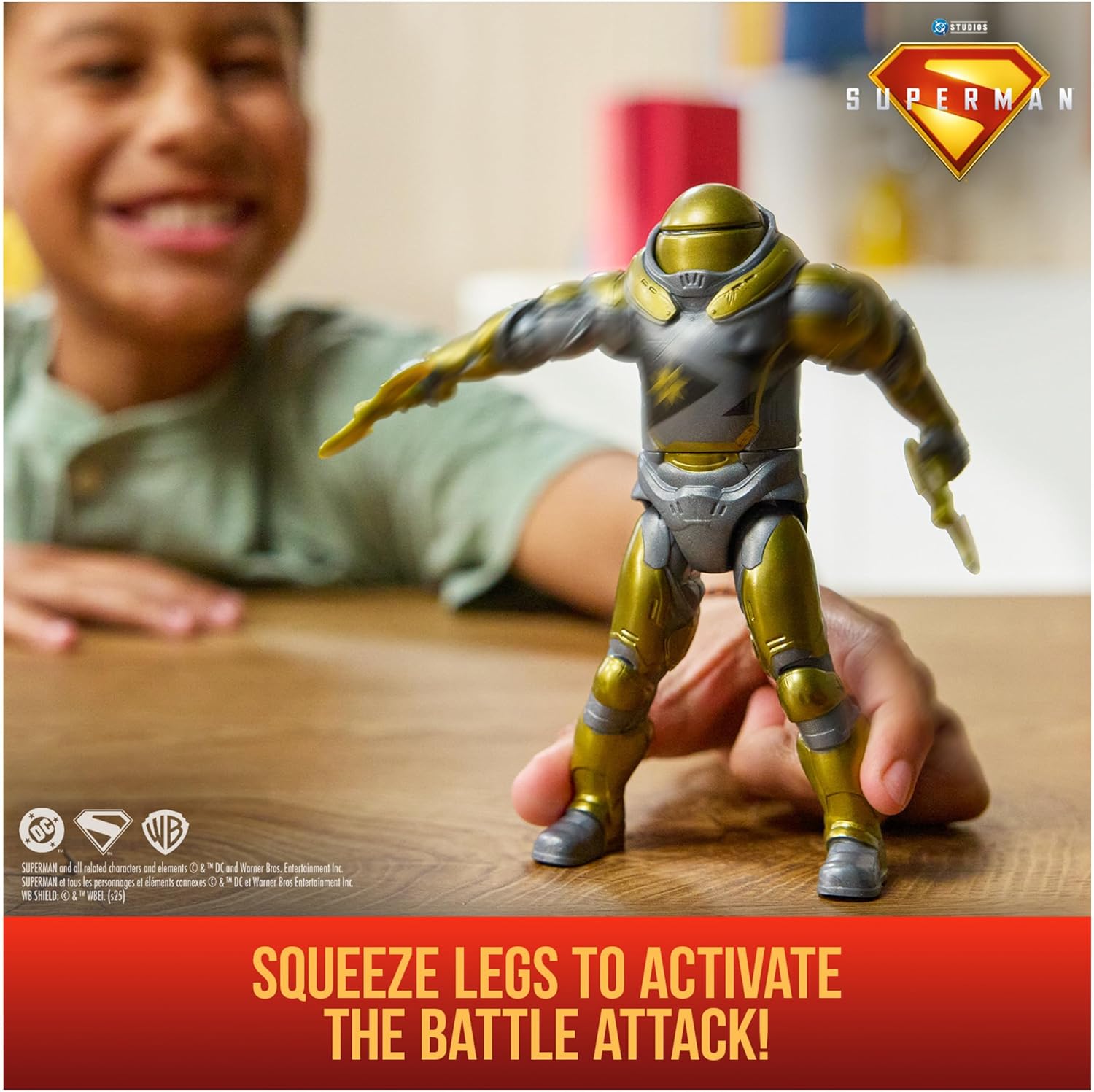 دي سي كومكس مجسم سوبرمان وجرين لانترن مجسمات الشخصيات DC