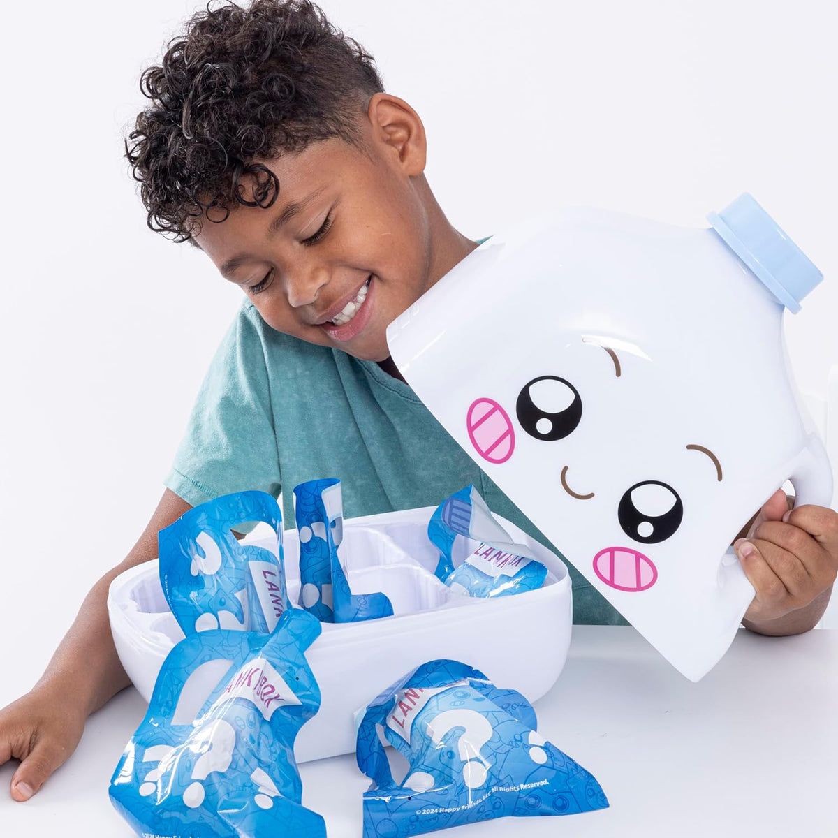 لانكي بوكس مجسم لعبة جاينت ميلكي المجسمات LankyBox