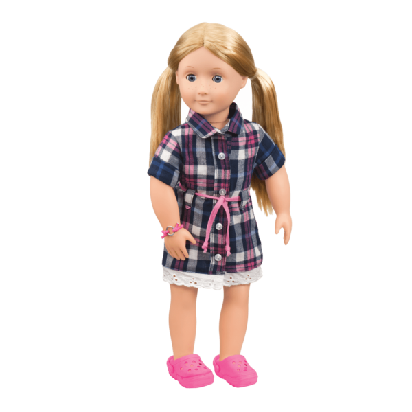 اور جينيريشن دميه شانون مع كتاب 46سم دمية مع اكسسوارات Our Generation