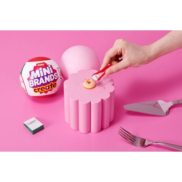 ميني براندز بيض مفاجات كرييسبي كريم كرييت المجسمات Zuru