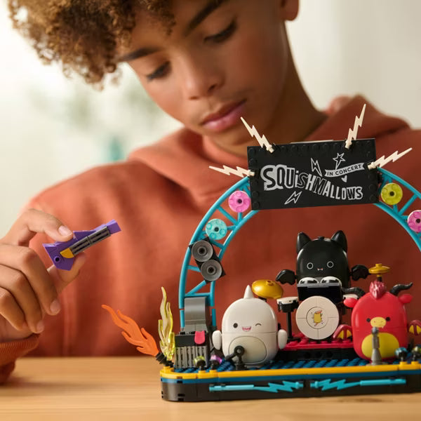 بيلدر مكعبات جولة الحفلات الموسيقية مع إميلي مكعبات التركيب BLDR