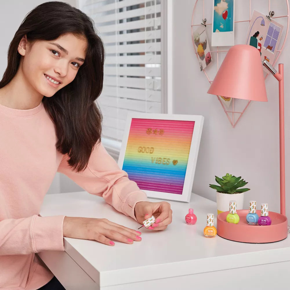 سي3 4 جي طلاء اظافر نيون متعدد الالوان 5 قطع المكياج والتجميل 3C4G