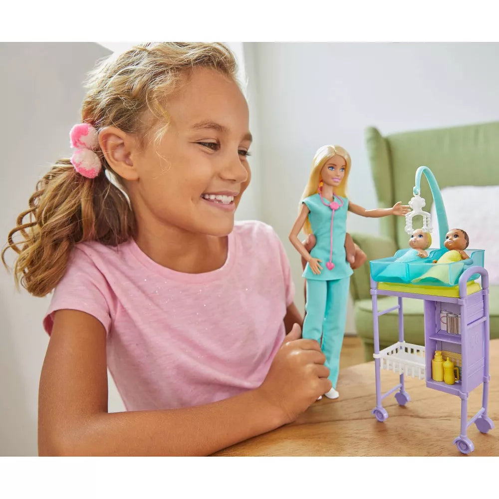 باربي دمية بيبي دكتور مع دمية شقراء دمية مع اكسسوارات Barbie