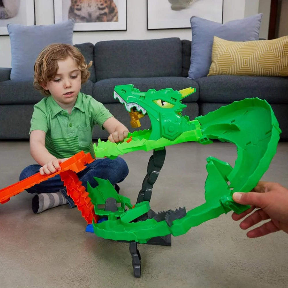 هوت ويلز مسار تدمير التنانين ضد أسماك القرش العملاقة مركبات مع مسار HotWheels