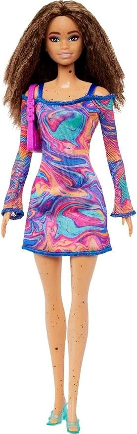 باربي دمية فاشونيستاس بشعر مجعد ونمش دمى الشخصيات Barbie