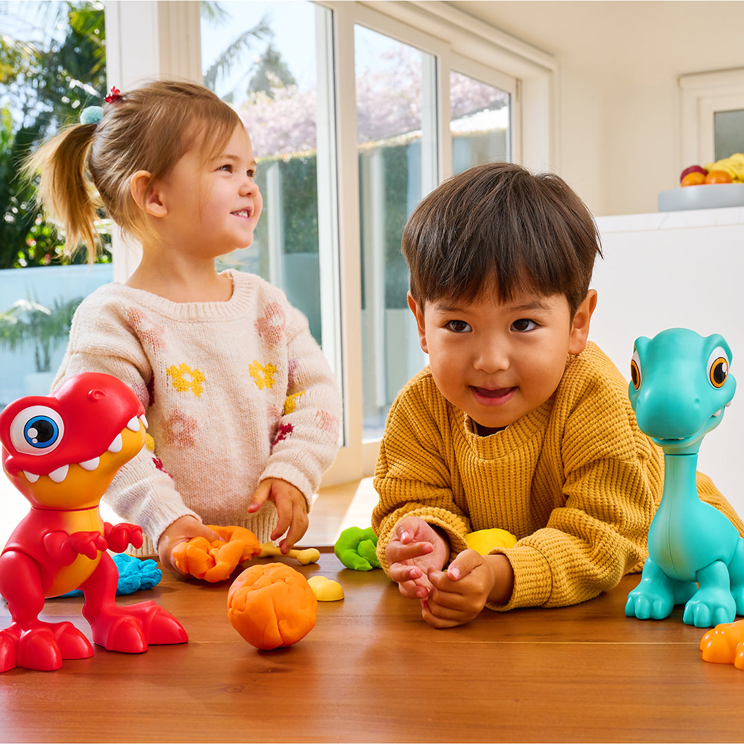 سماشرز بيضة دينو ديغ كبيره الوان متنوعة الصلصال والمعجون Zuru