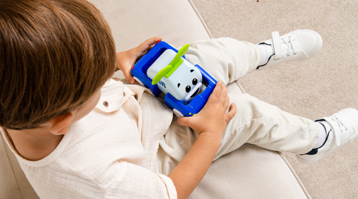 كيدز هيتس سياره شرطه الجرو السريع المتحوله مواليد تفاعلي Kids Hits