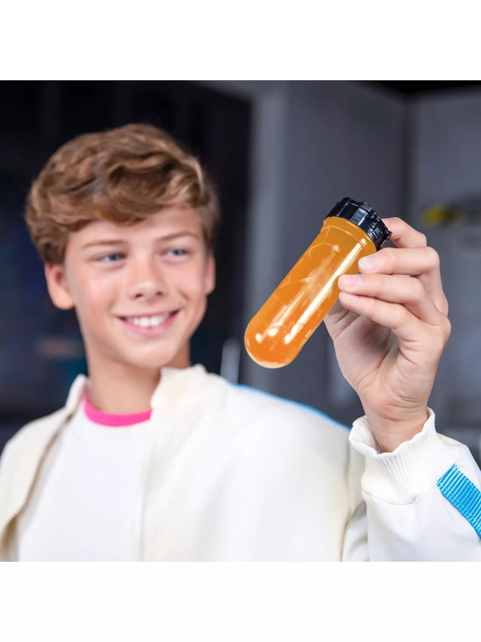 مستر بيست لاب مختبر الأسراب الضخمة متنوع مجسمات الحيوانات MrBeast Lab