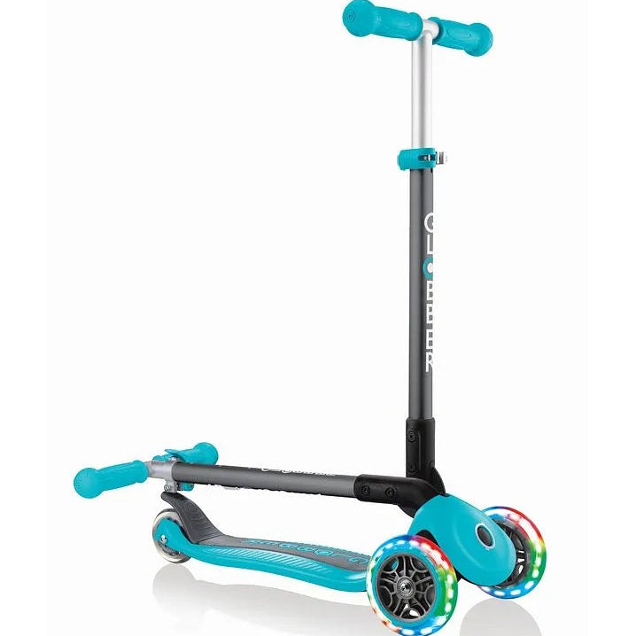 غلوبر سكوتر بريمو 3 عجلات أزرق مخضر سكوتر 3 عجلات GLOBBER