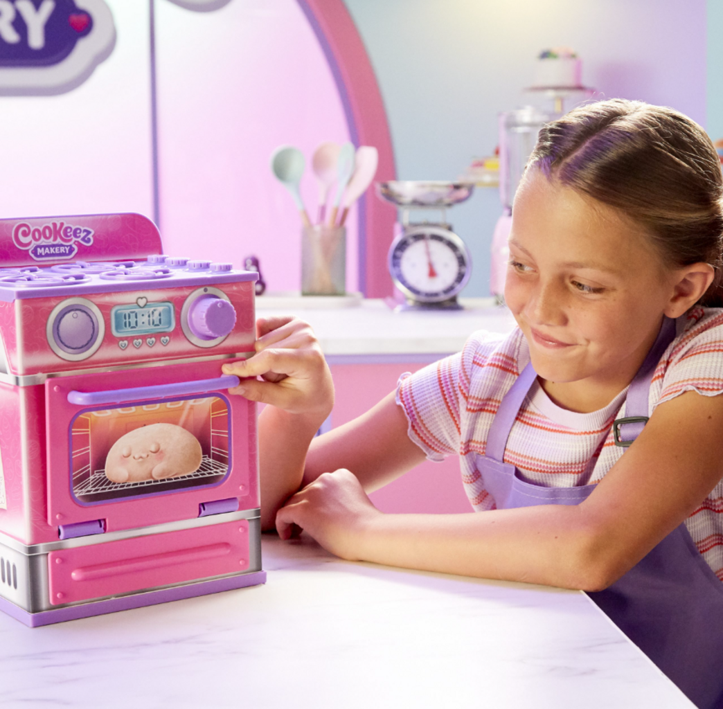 كوكيز ماكيري فرن القرفة مع قطيفة الالعاب القطنية Cookiez Makery