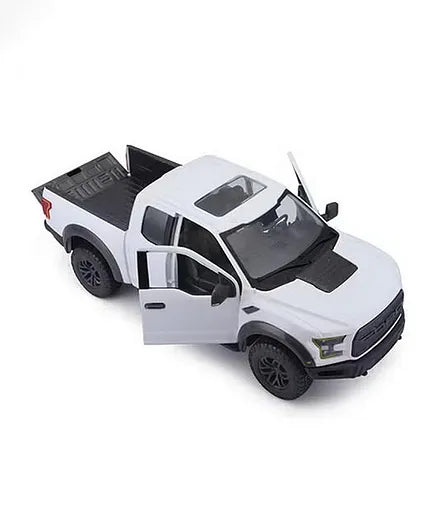 مايستو سيارة شيفروليه كولورادو ابيض سيارات داي كاست Maisto
