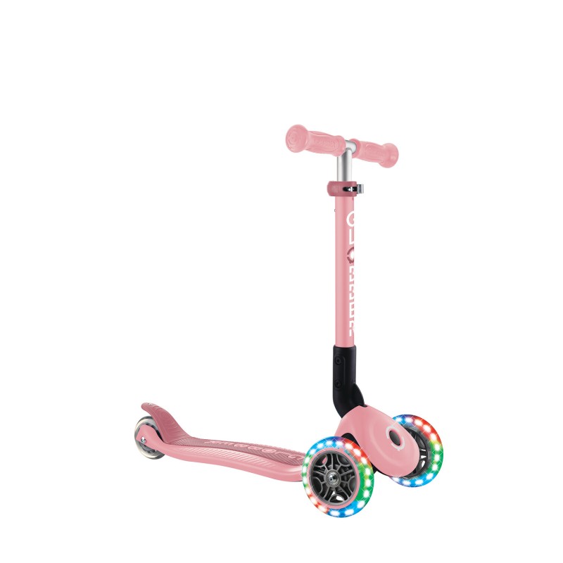 غلوبر سكوتر جونيور 3 عجلات وردي فاتح سكوتر 3 عجلات GLOBBER