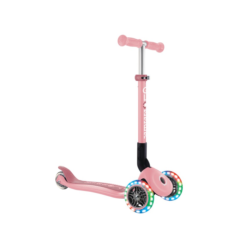 غلوبر سكوتر جونيور 3 عجلات وردي فاتح سكوتر 3 عجلات GLOBBER