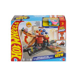 هوت ويلز متجر حلويات وسط المدينة مركبات مع مسار HotWheels