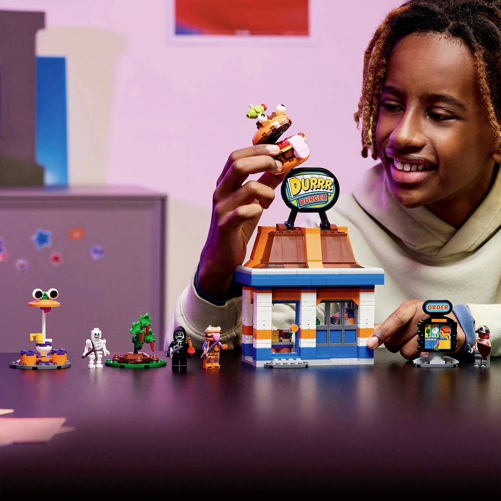 ليجو 77076 فورت نايت مطعم دور برجر مكعبات التركيب LEGO