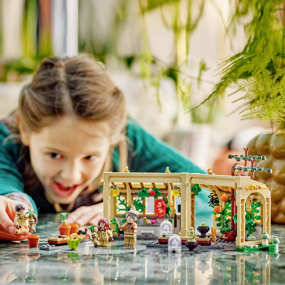 ليجو 76445 هاري بوتر قلعة هوجورتس علم الأعشاب مكعبات التركيب LEGO