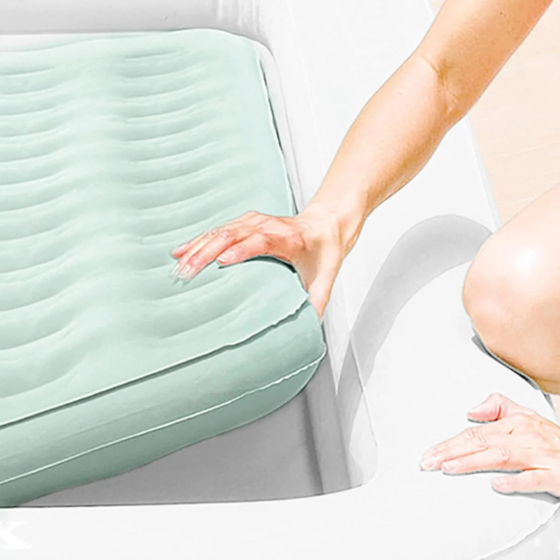 انتكس سرير سفر للأطفال مع منفاخ عوامات ومراتب Intex