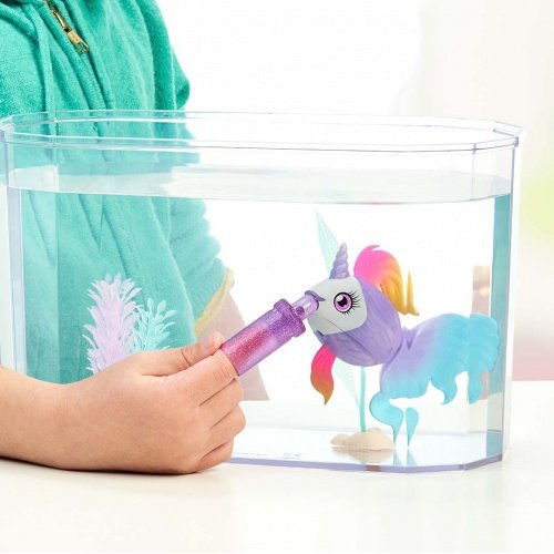 ليتل لايف بيتس حوض سمك يونيكورن السحري مجسمات الحيوانات Little Live Pets