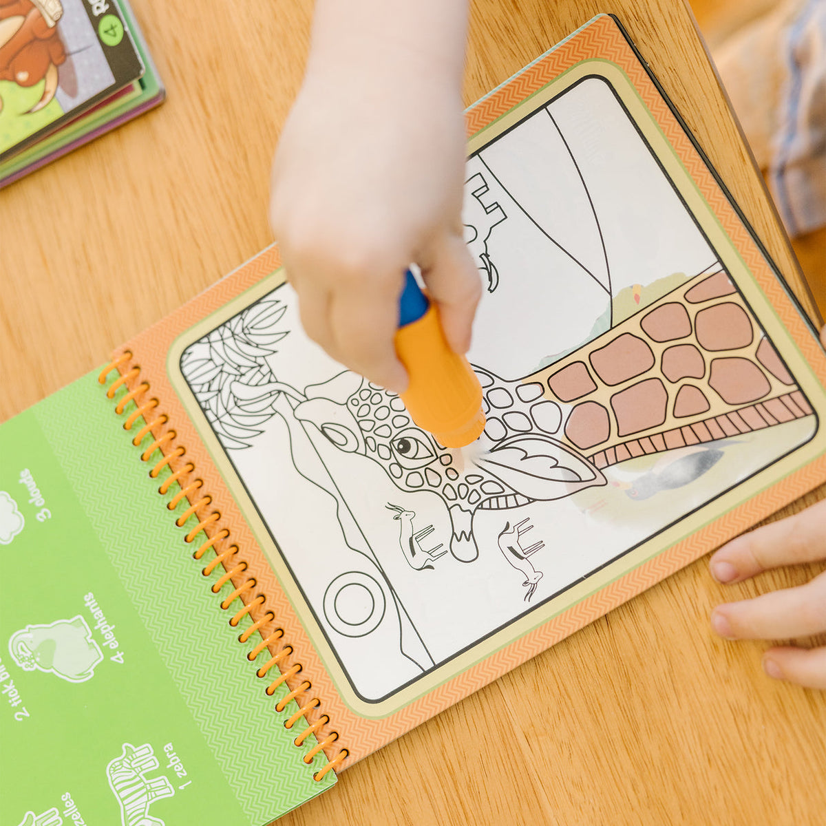 ميليسا اند دوج دفتر ووتر واو المركبات رسم و تلوين Melissa and Doug